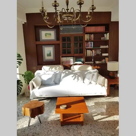 Apartamento Amplio Y Luminoso Piso En El Centro De *