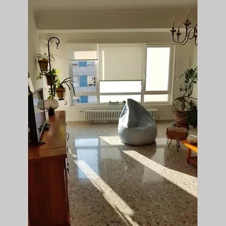 Apartamento Amplio Y Luminoso Piso En El Centro De Ourense