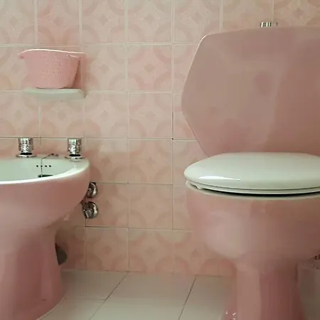 Amplio Y Luminoso Piso En El Centro De Apartamento